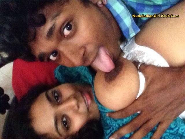 Horny Punjabi Girlfriend Tanvi Fucking With Lover Nude Pictures